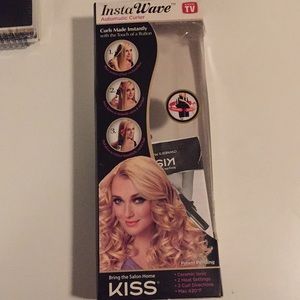 Kiss InstaWave curling iron